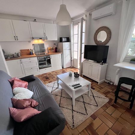 Sympathique studio en Rez de jardin dans résidence Hyères Esterno foto